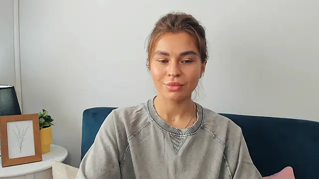 Snapshot of CamilaAmazing chatting on September 9, 11:21 am CamilaAmazing online show from September 9, 11:21 am