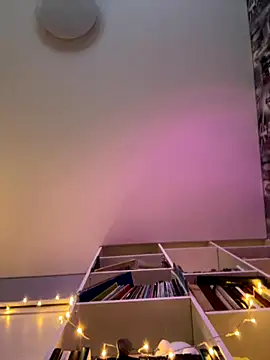 MayaMystic online show from September 26, 1:04 pm