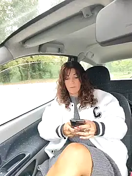 sansan2411 online show from September 29, 11:48 am