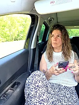 sansan2411 online show from April 21, 12:11 pm