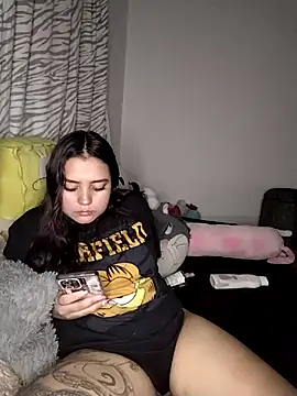 Snapshot of Ema_kraus chatting on February 11, 3:50 am Ema kraus online show from February 11, 3:50 am