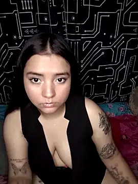 Snapshot of Ema_kraus chatting on March 4, 6:04 am Ema kraus online show from March 4, 6:04 am