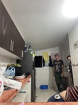 Snapshot of Ema_kraus chatting on March 4, 12:16 am Ema kraus online show from March 4, 12:16 am