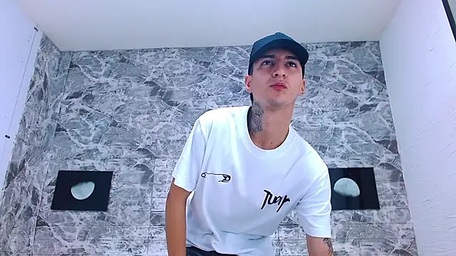 Angel xxx online show from January 15, 11:37 am