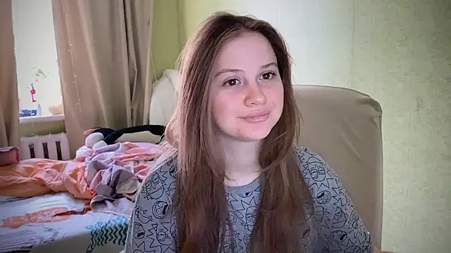 Snapshot of IlonaMurf chatting on February 7, 6:56 am IlonaMurf online show from February 7, 6:56 am