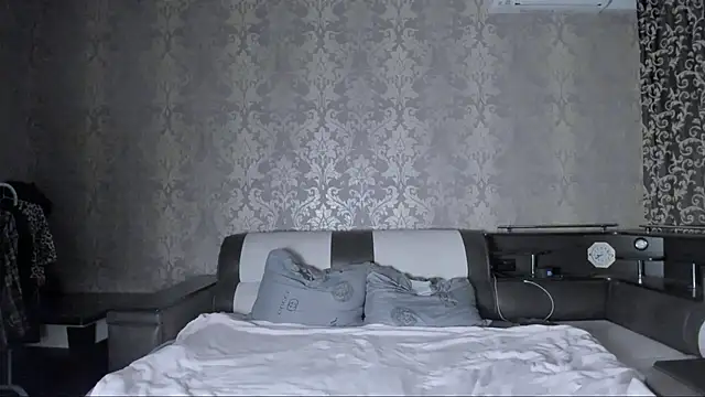 Agnes Allenn online show from October 16, 12:17 pm