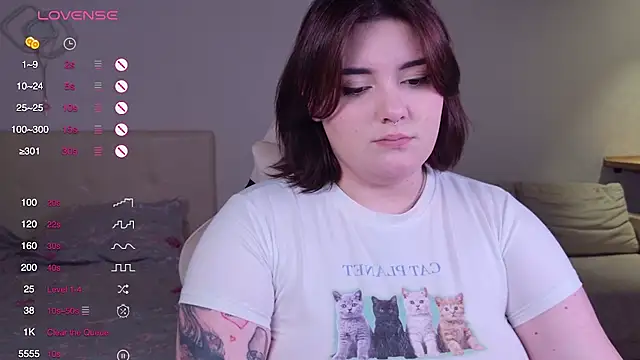 YumiYammy online show from December 5, 8:05 pm