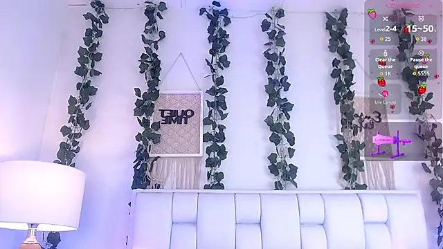 Snapshot of Miaa_gh1 chatting on September 11, 12:05 pm Miaa gh1 online show from September 11, 12:05 pm