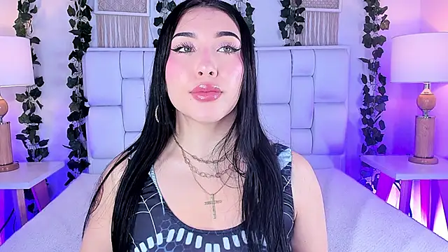 Snapshot of Miaa_gh1 chatting on December 4, 12:14 pm Miaa gh1 online show from December 4, 12:14 pm