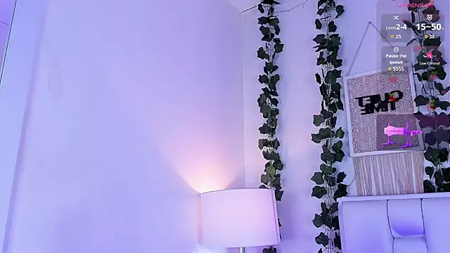 Snapshot of Miaa_gh1 chatting on February 15, 12:03 pm Miaa gh1 online show from February 15, 12:03 pm