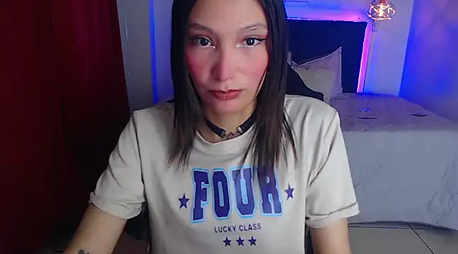 Snapshot of mia_collens chatting on February 3, 1:41 am mia collens online show from February 3, 1:41 am