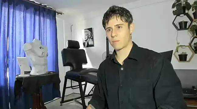 Antonello Vannucci online show from March 5, 10:21 pm