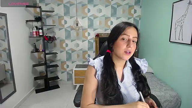 ARYAMORGAN1 online show from March 21, 12:17 pm