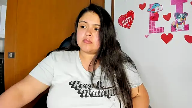 lizzie c online show from February 19, 4:01 am