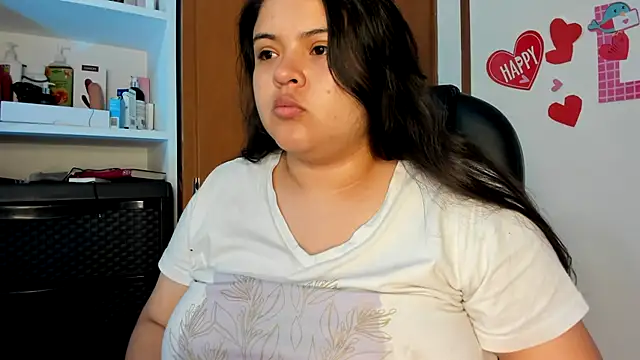 lizzie c online show from February 21, 12:05 am