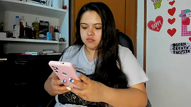 lizzie c online show from February 28, 6:32 am