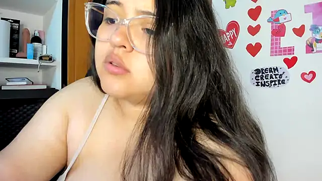 lizzie c online show from March 2, 8:16 am