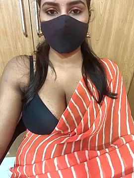 Snapshot of Mee_Neeharika chatting on October 25, 8:00 am Mee Neeharika online show from October 25, 8:00 am