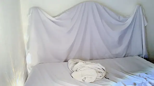 Irene--- online show from February 6, 6:07 am