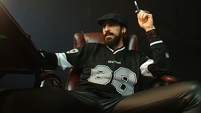 AxelColton online show from January 7, 9:07 am