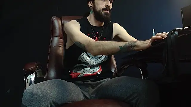 AxelColton online show from January 13, 12:24 pm