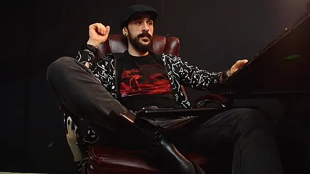 AxelColton online show from January 18, 6:45 am