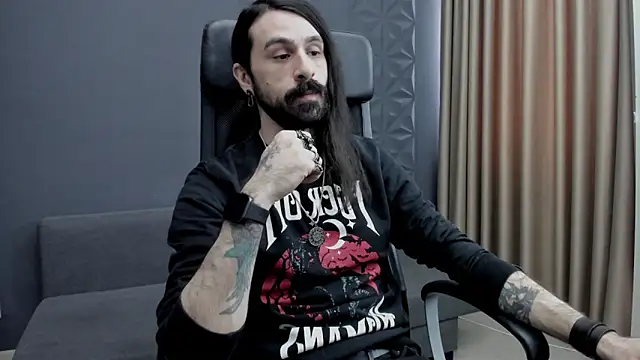 AxelColton online show from January 16, 11:25 am