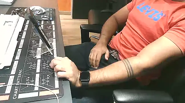 Snapshot of Nil_Talreja chatting on February 4, 5:31 am Nil Talreja online show from February 4, 5:31 am