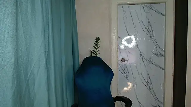 Snapshot of u_mistress_Anna chatting on March 21, 12:28 pm u mistress Anna online show from March 21, 12:28 pm