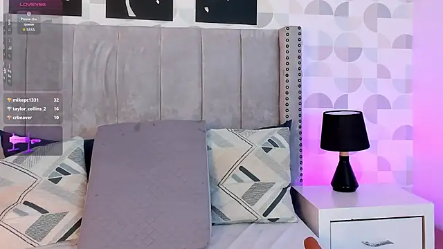 ashly  ms online show from October 25, 7:41 pm