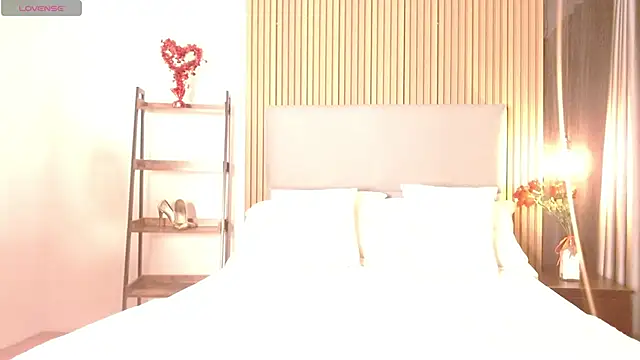 Sienna Blake  online show from October 10, 8:52 pm