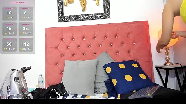 Samantha Good online show from February 5, 11:55 am