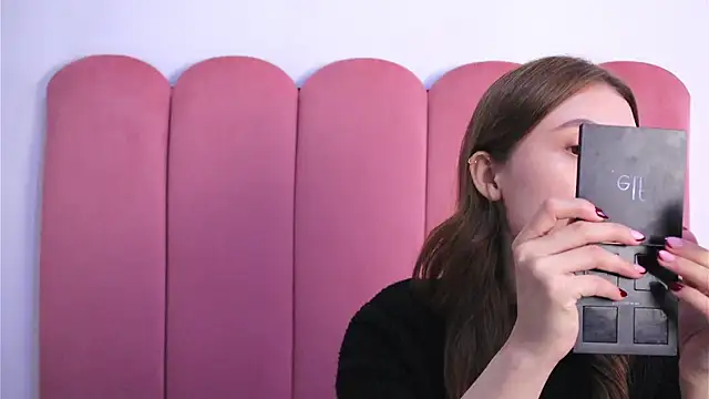 Daisha Riley online show from January 17, 12:52 pm