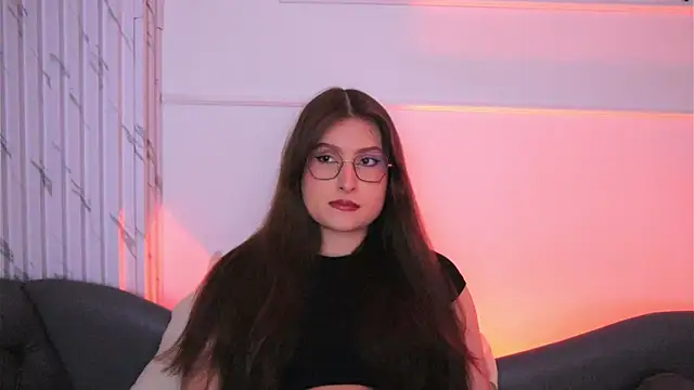 Daisha Riley online show from December 22, 4:09 am