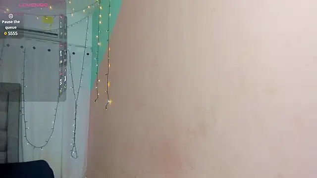 Snapshot of dani-lue chatting on January 30, 12:06 pm dani-lue online show from January 30, 12:06 pm