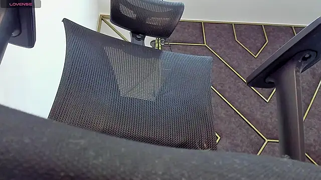 AbrilSonne online show from January 4, 1:52 am