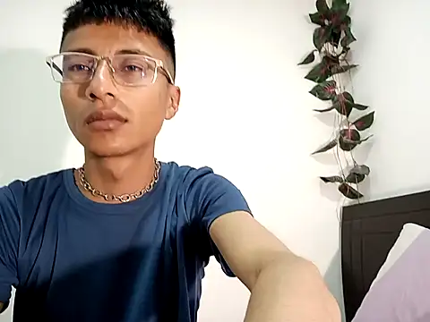 codysmith online show from February 20, 6:17 am