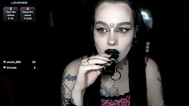 alexx succubus online show from April 15, 10:21 pm