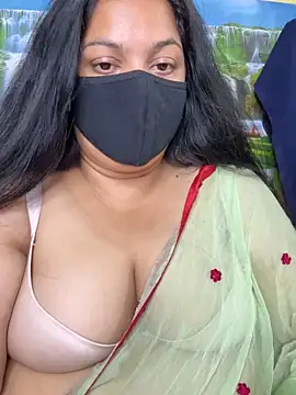 Snapshot of FlatVincy4 chatting on September 12, 5:13 pm FlatVincy4 online show from September 12, 5:13 pm