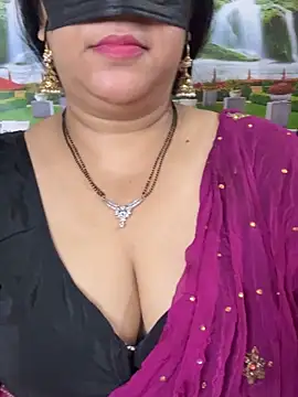 Snapshot of FlatVincy4 chatting on September 25, 7:23 am FlatVincy4 online show from September 25, 7:23 am