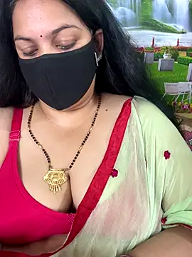 Snapshot of FlatVincy4 chatting on October 2, 4:03 pm FlatVincy4 online show from October 2, 4:03 pm