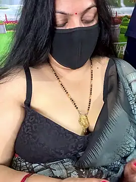 Snapshot of FlatVincy4 chatting on October 13, 4:18 pm FlatVincy4 online show from October 13, 4:18 pm