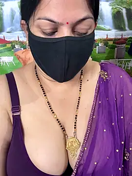 Snapshot of FlatVincy4 chatting on October 16, 3:51 am FlatVincy4 online show from October 16, 3:51 am