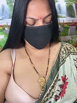 Snapshot of FlatVincy4 chatting on October 23, 8:46 am FlatVincy4 online show from October 23, 8:46 am