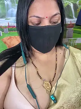 Snapshot of FlatVincy4 chatting on October 24, 4:03 pm FlatVincy4 online show from October 24, 4:03 pm