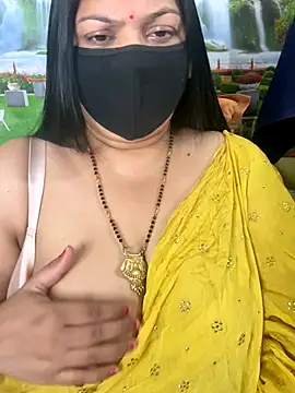 Snapshot of FlatVincy4 chatting on October 28, 5:22 am FlatVincy4 online show from October 28, 5:22 am