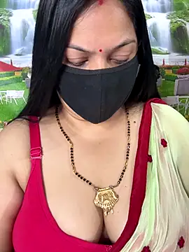 Snapshot of FlatVincy4 chatting on October 30, 3:19 am FlatVincy4 online show from October 30, 3:19 am