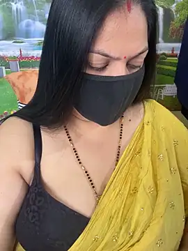 Snapshot of FlatVincy4 chatting on November 4, 5:06 am FlatVincy4 online show from November 4, 5:06 am