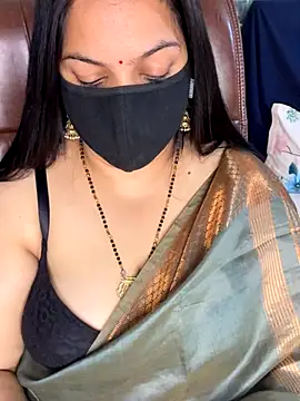 Snapshot of FlatVincy4 chatting on November 24, 3:34 pm FlatVincy4 online show from November 24, 3:34 pm