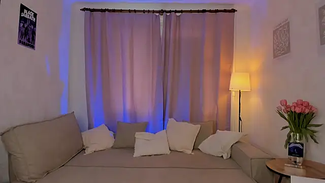 LucyLure online show from February 4, 11:16 am